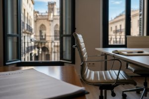 Qué hacer si te detienen en Barcelona: Tus derechos y la asistencia letrada